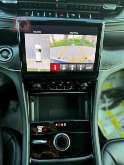 جیپ گراند شیرۆکی